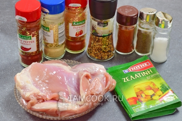 Ингредиенты для куриного рулета с желатином в пищевой пленке