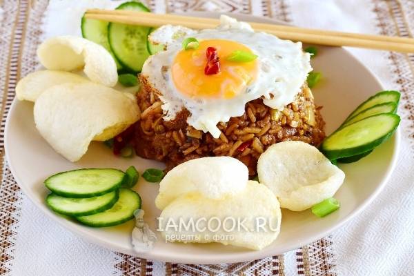 Наси-горенг - индонезийский рис с яйцами от ТМ 