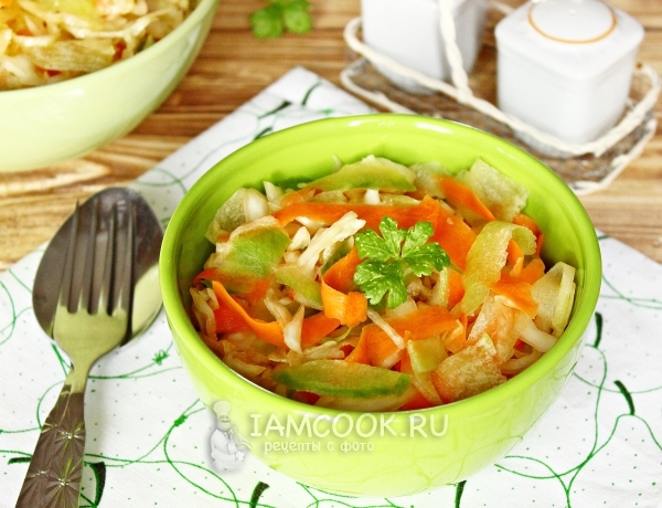 Рецепт салата из капусты с морковью и редькой