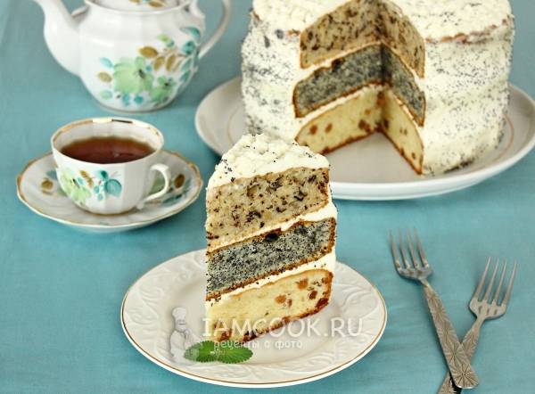 Нежный торт с черносливом, изюмом и медом по-домашнему – пошаговый рецепт приготовления с фото