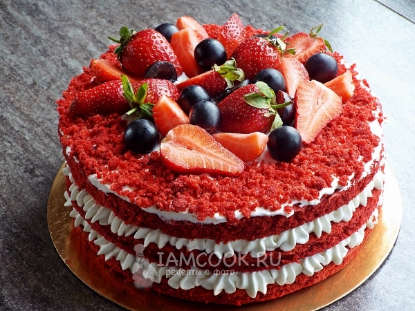 Фото торта «Красный бархат» с сырно-сливочным кремом