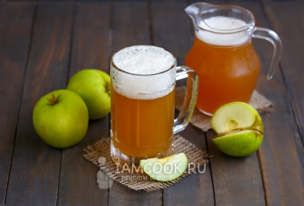 Рецепт яблочного кваса из свежих яблок в домашних условиях
