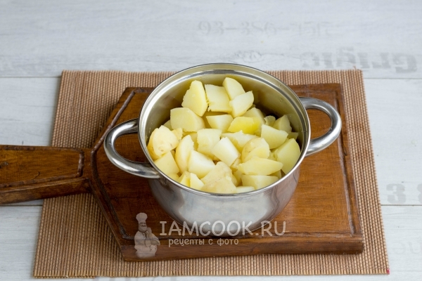 Отварить картофель
