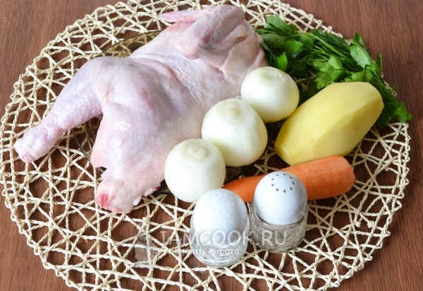 Ингредиенты для треугольников с курицей и картошкой