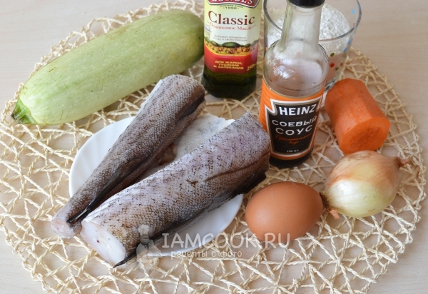 Ингредиенты для минтая в соевом соусе с кабачками