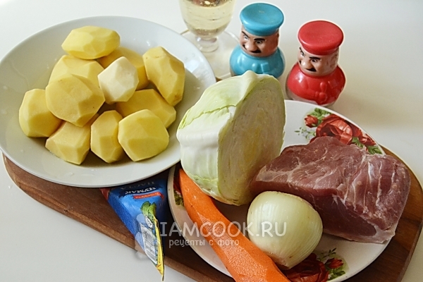 Ингредиенты для бигуса из свежей капусты с картошкой