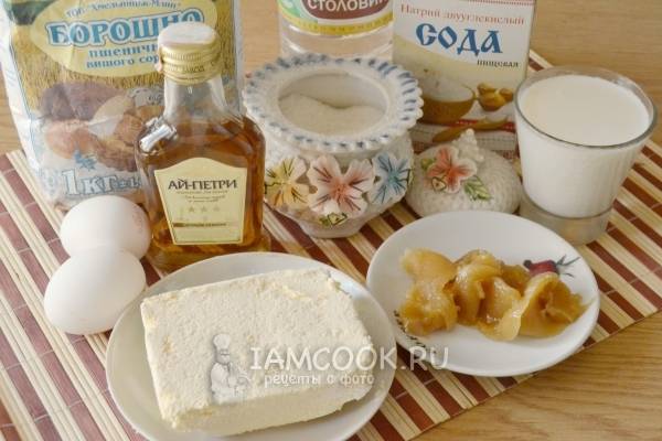 Медовый торт с кремом из сгущенного молока