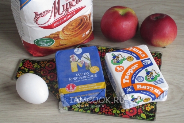 Ингредиенты для творожных пирожков с яблоками