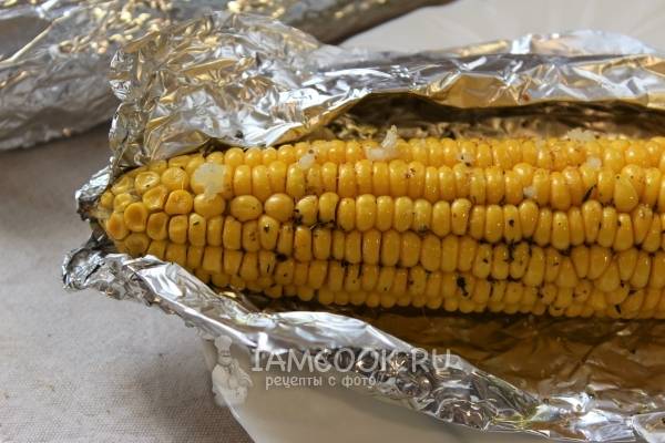 Как приготовить кукурузу в духовке в фольге с маслом