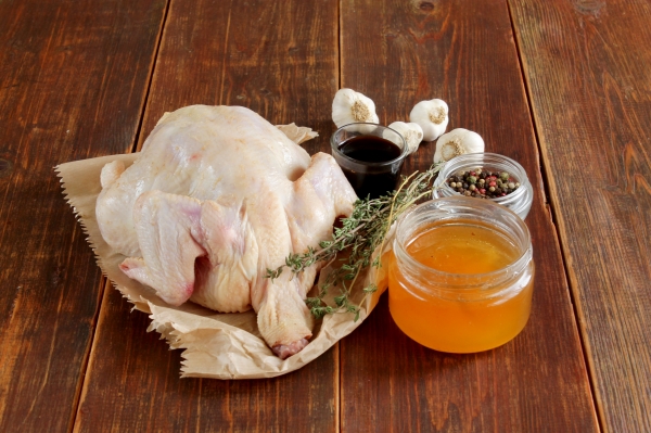 Ингредиенты для курицы в медово-соевом соусе в духовке