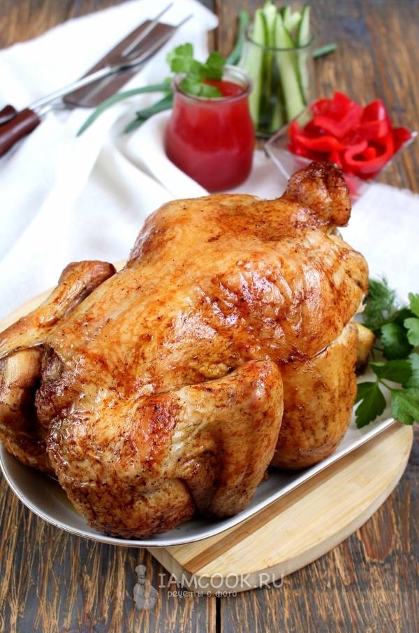 Курица запеченная на банке, рецепт на 1+1, (ТСН) — Вторые блюда