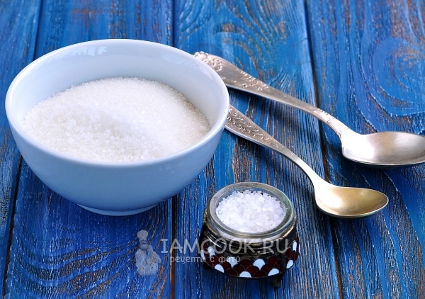 Подготовить соль и сахар