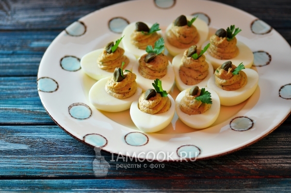 Рецепт яиц, фаршированных шпротами