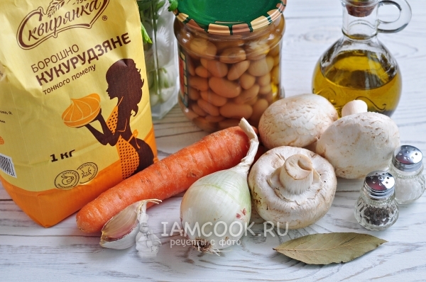 Ингредиенты для супа с фасолью и грибами