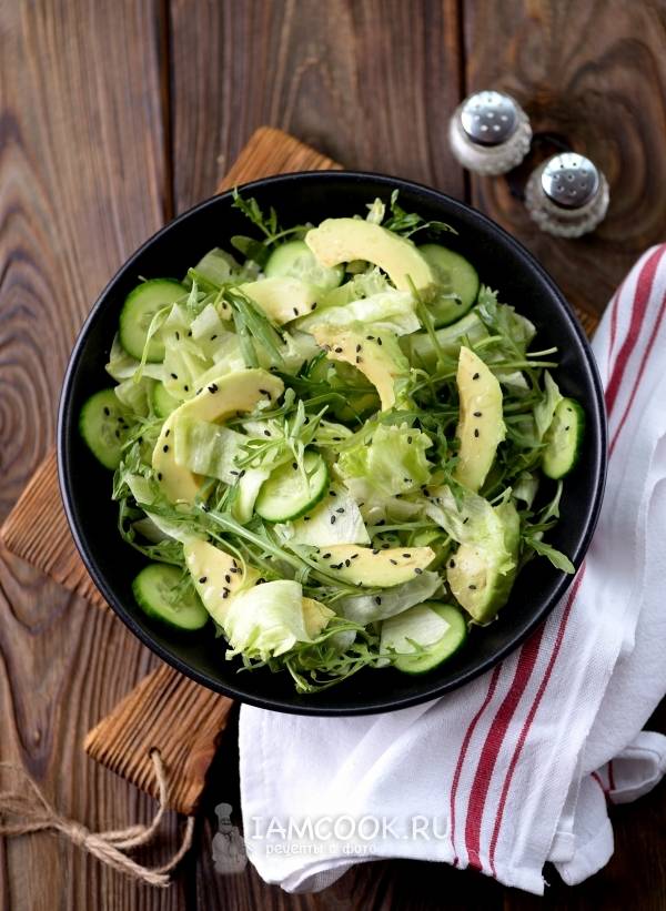 Салат из авокадо с огурцом — рецепт с фото пошагово