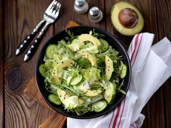 Вегетарианская еда: салаты с авокадо, 28 пошаговых рецептов с фото на сайте «Еда»