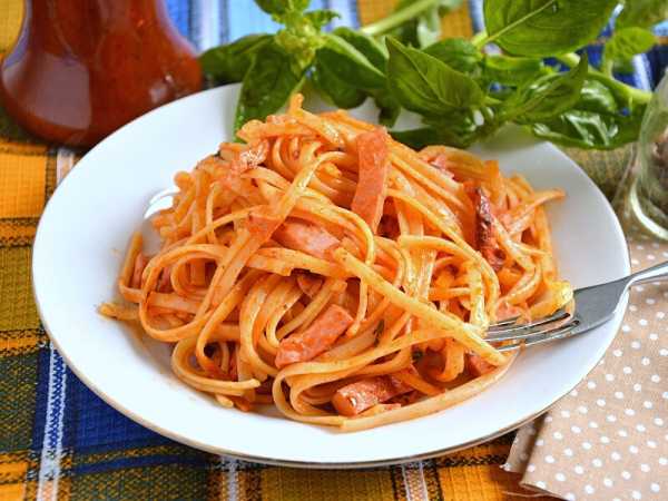 спагетти с колбасой и сливками рецепт | Дзен