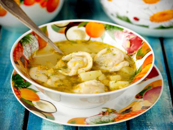 20 супов с пельменями, которые хочется готовить круглый год