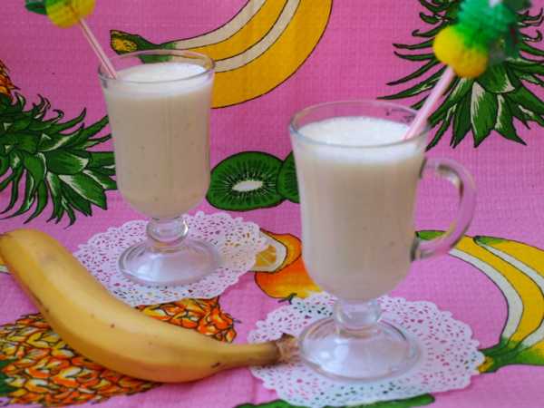 Молочный коктейль с мороженым и бананом (Рецепт от Виктории и Саши)
