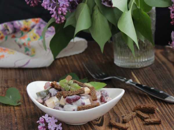 Салат с копченой колбасой | Домашние рецепты