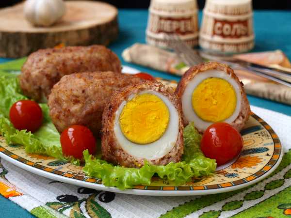 Котлеты, фаршированные яйцом в духовке – пошаговый рецепт приготовления с фото