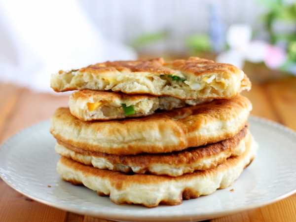 Пышки с начинкой — рецепт с фото. Как приготовить пирожки с яйцом и луком на сковороде?