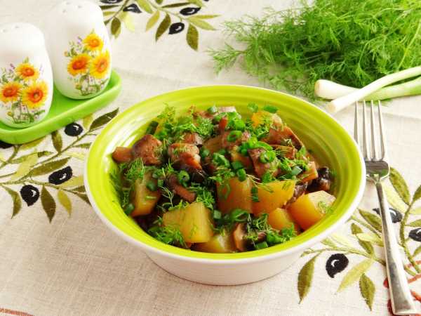 Ингредиенты для блюда «Тушеная картошка в мультиварке скороварке»
