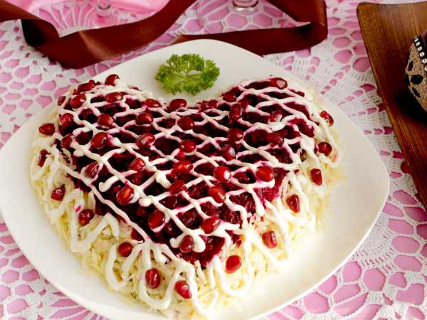Закуски и салаты на день святого Валентина — 33 рецепта с фото