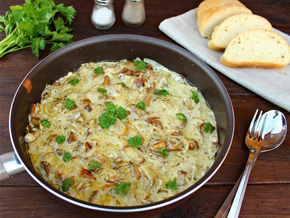 Свинина с грибами в сметанном соусе – пошаговый рецепт приготовления с фото