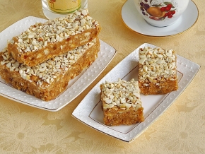 Рецепт блюд белорусской кухни. u f4eb533f942d1b9f5577b5eddae3538f. Рецепт блюд белорусской кухни фото. Рецепт блюд белорусской кухни-u f4eb533f942d1b9f5577b5eddae3538f. картинка Рецепт блюд белорусской кухни. картинка u f4eb533f942d1b9f5577b5eddae3538f. Белорусская кухня формировалась под влиянием соседних государств – Польши, Литвы, России и Украины, плюс отличия между кулинарными вкусами простых людей и господствующей шляхты. Последние предпочитали немецкую кухню, ремесленники много позаимствовали у евреев, массово заселявших страну с 17 века.