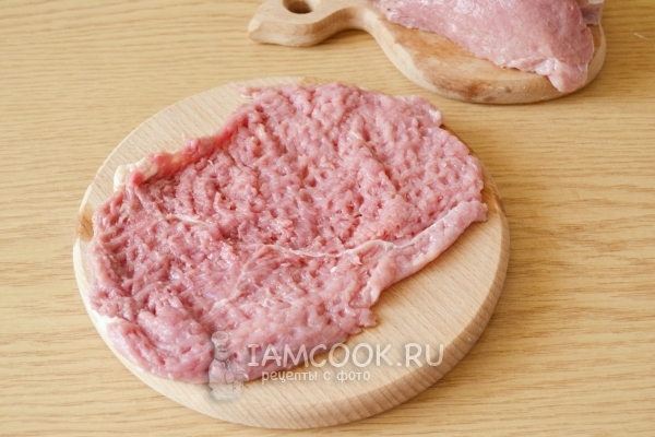 Отбить кусочки мяса