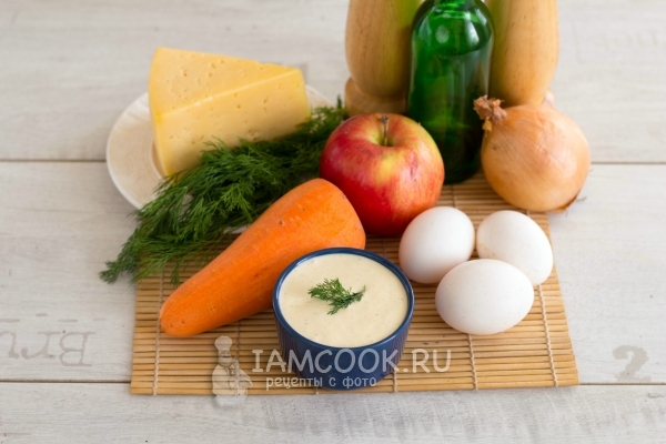 Ингредиенты для салата «Французский» с яблоком и морковью