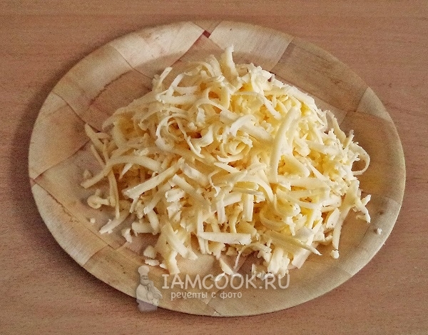 Натереть сыр на терке