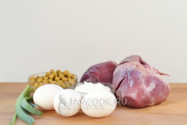 Ингредиенты для салата из свиного сердца