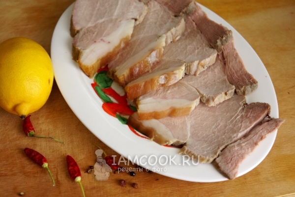 Фото свинины, запечённой в маринаде в духовке