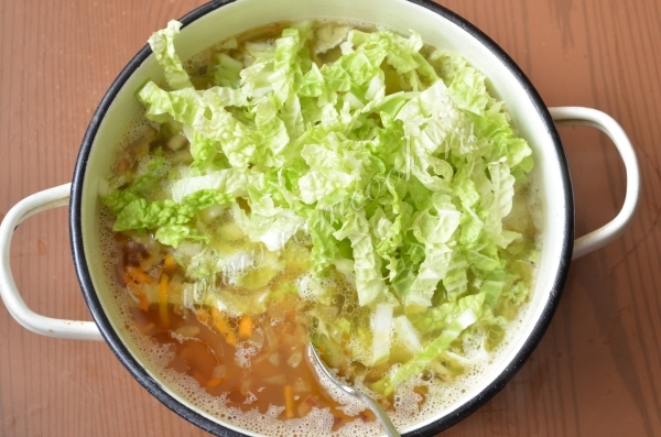 Рецепт супа из фасоли с копченой курицей