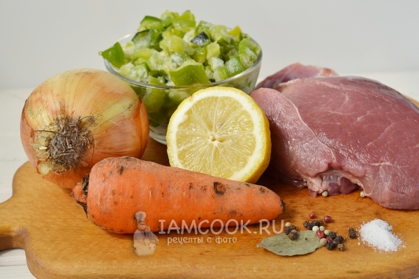 Ингредиенты для говядины с овощами в мультиварке