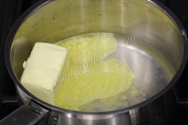 Масло сливочное в сотейнике
