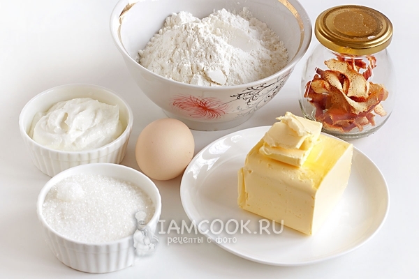 Ингредиенты для слоеного печенья в сахаре