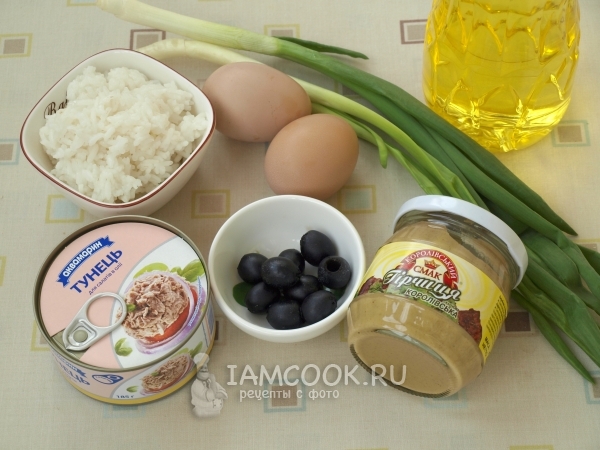 Ингредиенты для салата с тунцом и рисом