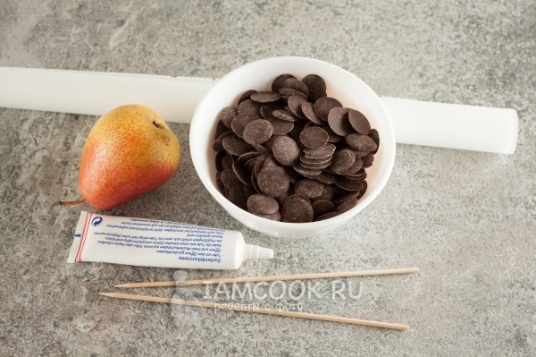 Ингредиенты для груши в шоколаде «Мышка»