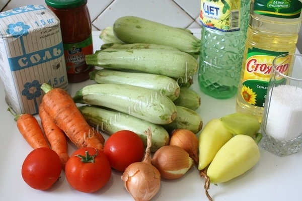 Ингредиенты для кабачкового салата на зиму
