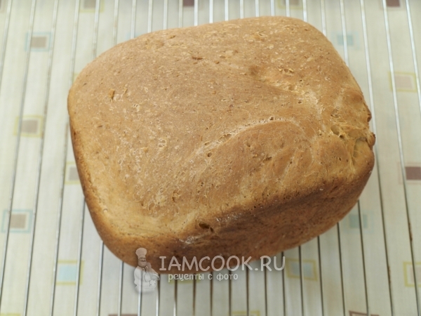 Готовый овсяный хлеб на смальце в хлебопечке