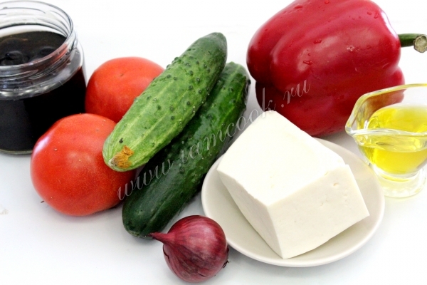 Ингредиенты для греческого салат с брынзой