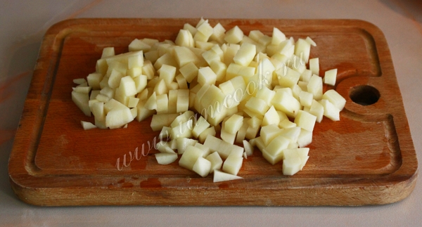 Картофель порезанный кубиками