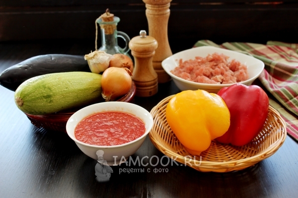 Ингредиенты для тефтель запеченных с овощами