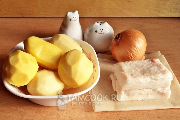 Ингредиенты для вареников с картошкой и салом