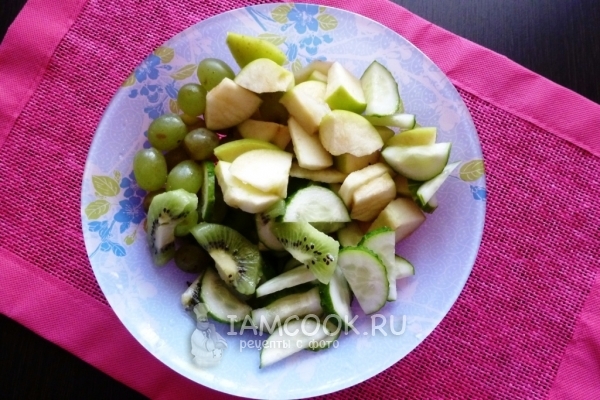 Порезать фрукты и овощи