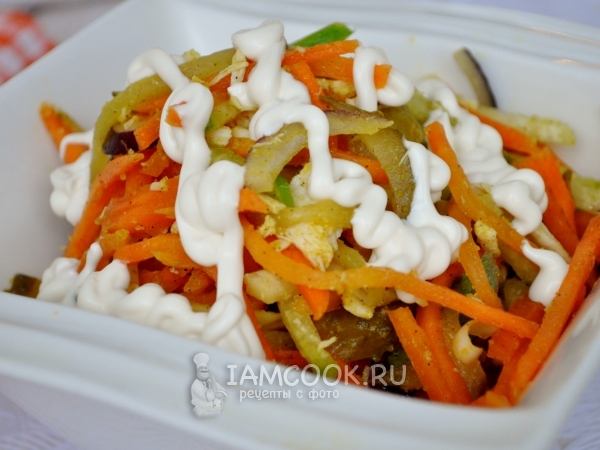 Рецепт салата «Лисичка» с корейской морковкой