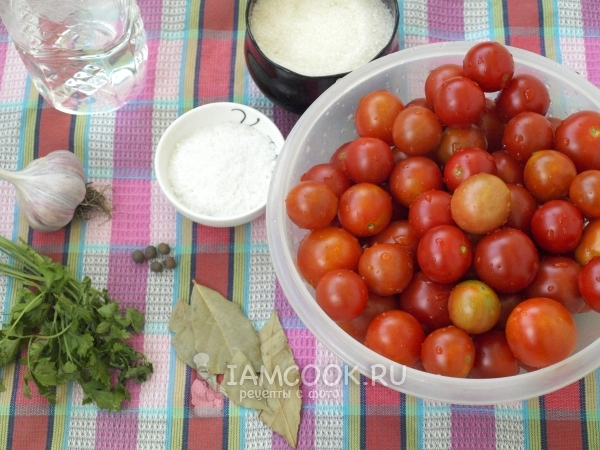 Ингредиенты для приготовления маринованных помидоров черри на зиму